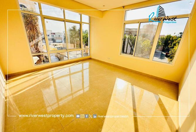 51957966 - Property Image 3