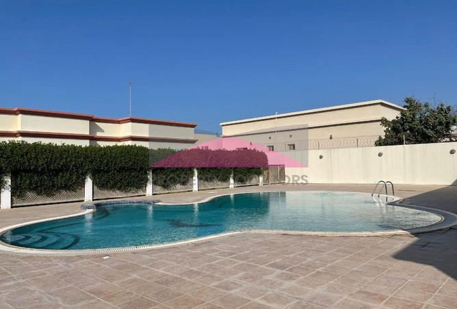 989266 - Property Main Image