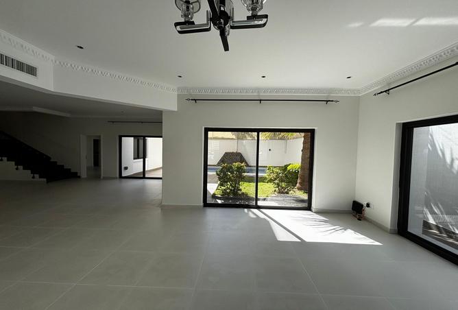 52435594 - Property Image 2