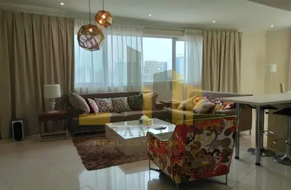 شقة - غرفة نوم - 2 حمامات للايجار في شارع أمواج - أمواج - المحرق