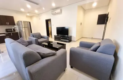 Apartment - 2 Bedrooms - 2 Bathrooms for rent in Saar - Northern Governorate