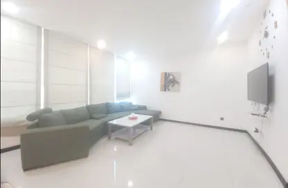 Apartment - 1 Bathroom for rent in Hidd - Muharraq Governorate