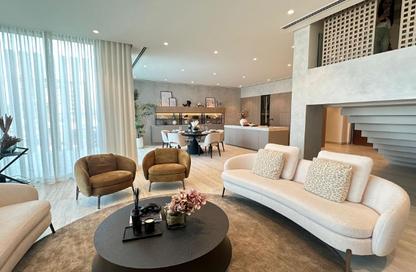 Villa - 4 Bedrooms - 6 Bathrooms for sale in Reef Island - Capital Governorate