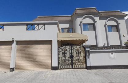 Villa - 4 Bedrooms - 7 Bathrooms for sale in Bu Quwah - Northern Governorate
