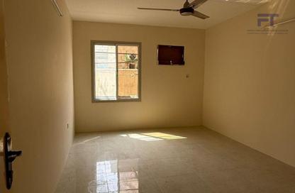 Apartment - 2 Bedrooms - 2 Bathrooms for rent in Manama - Capital Governorate