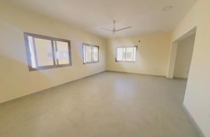 Villa - 3 Bedrooms - 2 Bathrooms for rent in Salihiya - Manama - Capital Governorate Villa - 3 Bedrooms - 2 Bathrooms for rent in Salihiya - Manama - Capital Governorate