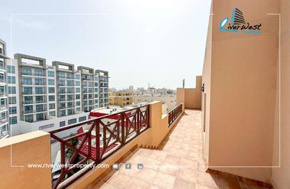 Penthouse - 3 Bedrooms - 4 Bathrooms for rent in Mahooz - Manama - Capital Governorate