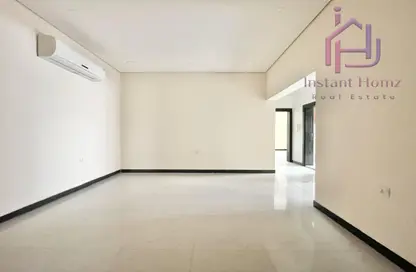Apartment - 3 Bedrooms - 2 Bathrooms for rent in Janabiya - Northern Governorate