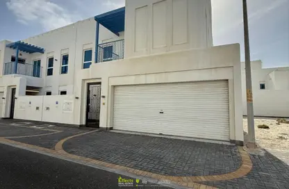 فيلا - 4 غرف نوم - 5 حمامات للبيع في ديار المحرق - المحرق