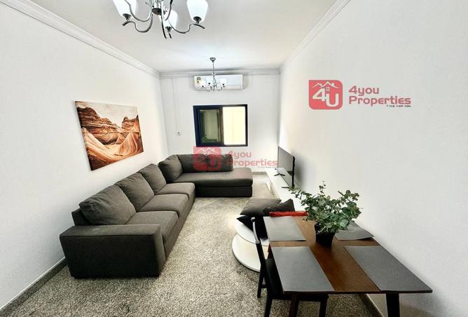 52650399 - Property Main Image