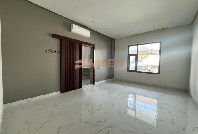 55950745 - Property Main Image