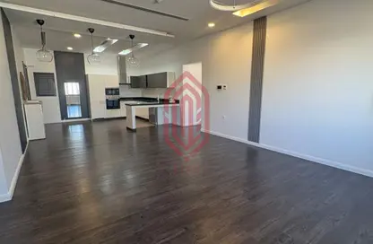 Apartment - 2 Bedrooms - 2 Bathrooms for rent in Maqabah - Northern Governorate