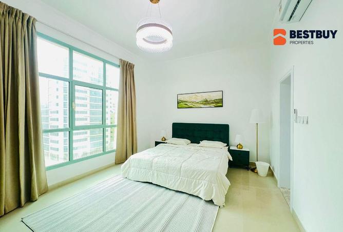 992921 - Property Image 2