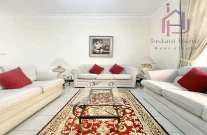 Villa - 3 Bedrooms - 3 Bathrooms for rent in Al Juffair - Capital Governorate