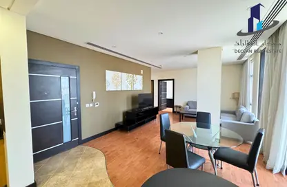 Apartment - 2 Bedrooms - 2 Bathrooms for rent in Mahooz - Manama - Capital Governorate