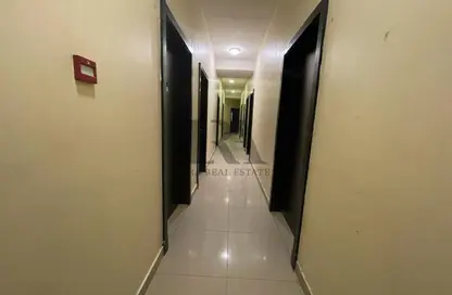 سكن عمال - استوديو - 8 حمامات للايجار في عسكر - المحافظة الجنوبية