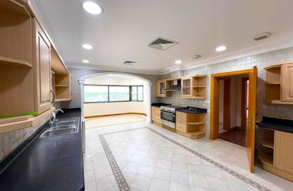 Villa - 4 - 5 for rent in Um Al Hasam - Manama - Capital Governorate
