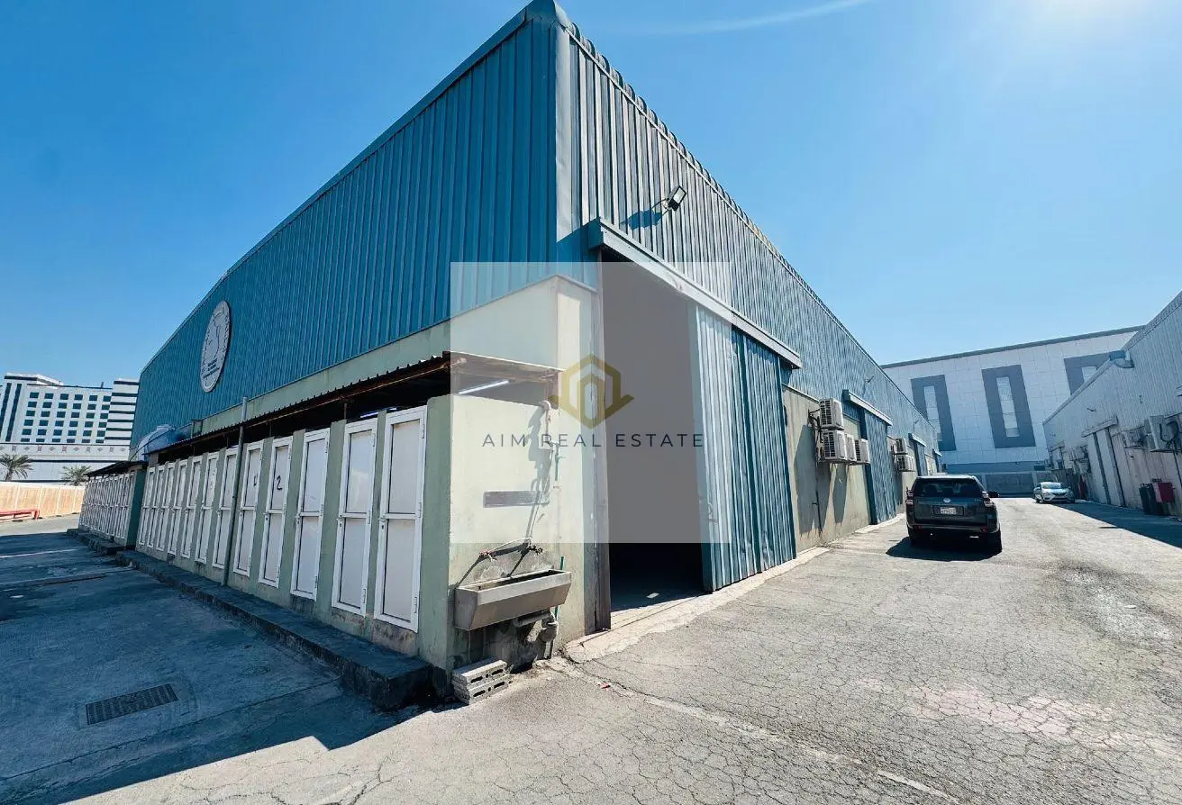 989006 - Property Main Image