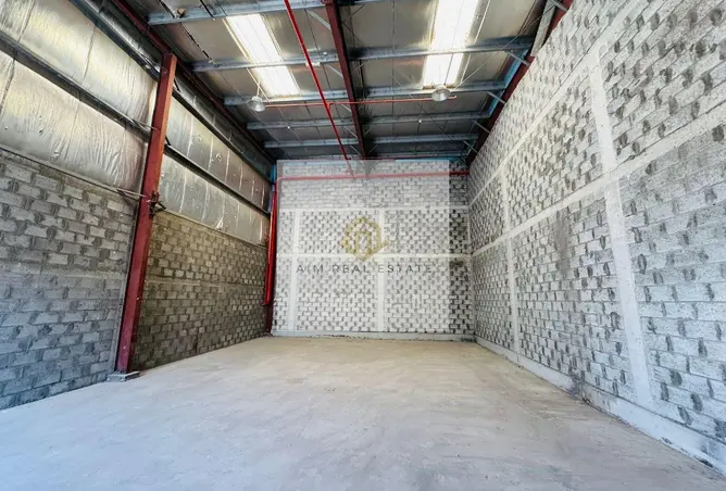 989006 - Property Image 3