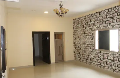 Apartment - 3 Bedrooms - 2 Bathrooms for rent in Janabiya - Northern Governorate