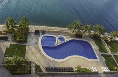 Apartment - 2 Bedrooms - 4 Bathrooms for rent in Reef Island - Capital Governorate