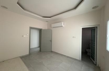 Apartment - 2 - 3 for rent in Alhajiyat - Riffa - Southern Governorate