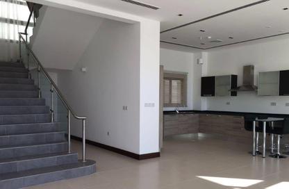 Villa - 4 Bedrooms - 7+ Bathrooms for rent in Janabiya - Northern Governorate