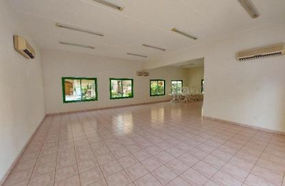Apartment - 4 Bedrooms - 6 Bathrooms for rent in Hamala - Northern Governorate