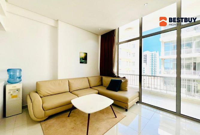 998707 - Property Main Image