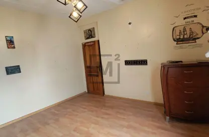 فيلا - 4 غرف نوم - 2 حمامات للايجار في مدينة عيسى - المحافظة الوسطى