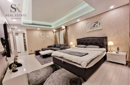 Apartment - Studio - 1 Bathroom for rent in Al Juffair - Capital Governorate