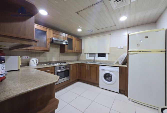 989034 - Property Image 3