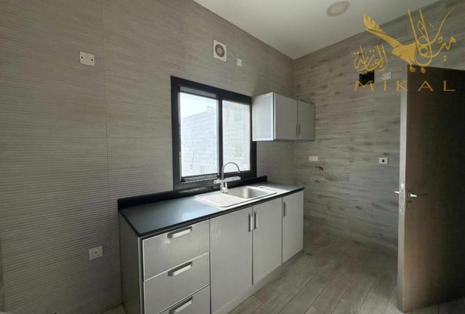 993665 - Property Image 3