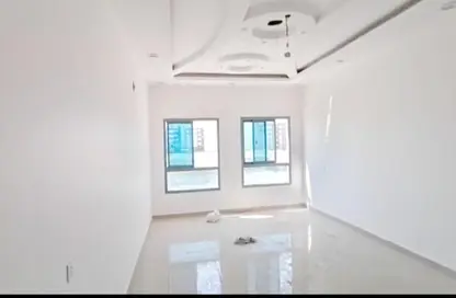 شقة - 5 غرف نوم - 4 حمامات للايجار في الحد - المحرق