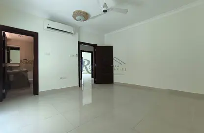 Apartment - 3 Bedrooms - 3 Bathrooms for rent in Hidd - Muharraq Governorate