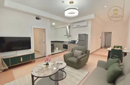 Apartment - 1 Bedroom - 2 Bathrooms for rent in Al Juffair - Capital Governorate