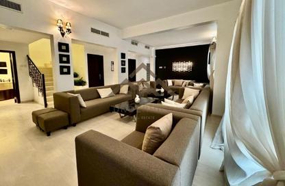 Villa - 4 Bedrooms - 5 Bathrooms for sale in Janabiya - Northern Governorate