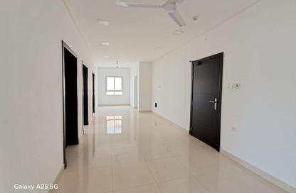 Apartment - 2 Bedrooms - 2 Bathrooms for rent in Zinj - Manama - Capital Governorate