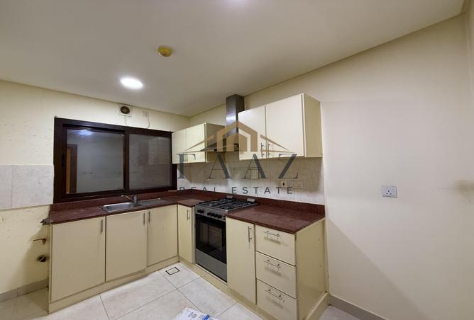 992960 - Property Image 2