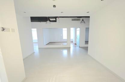 Office Space - 7 Bedrooms for rent in Seef - Capital Governorate