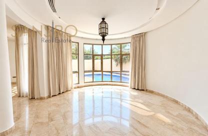 Villa - 4 - 5 for rent in Saar - Northern Governorate Villa - 4 - 5 for rent in Saar - Northern Governorate