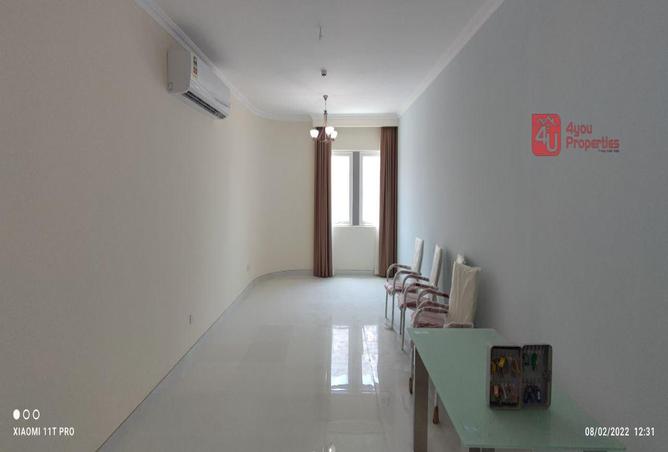 52327521 - Property Image 3