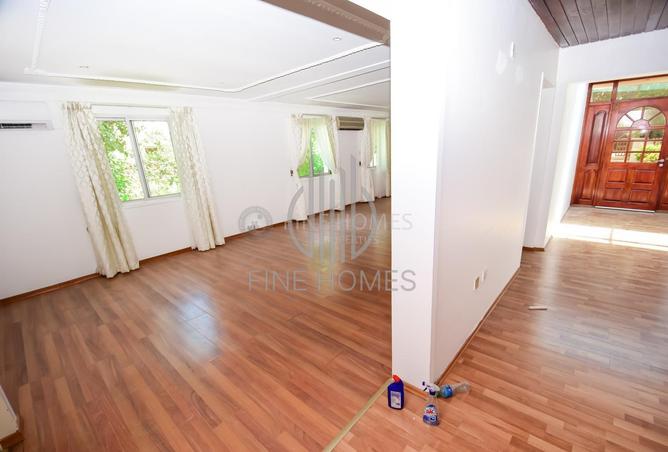 56423682 - Property Image 3