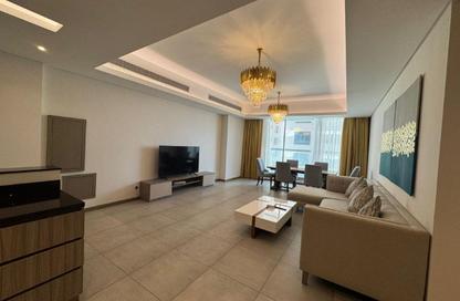 Apartment - 3 Bedrooms - 3 Bathrooms for rent in Al Juffair - Capital Governorate