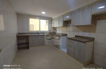 Apartment - 2 Bedrooms - 2 Bathrooms for rent in Al Burhama - Manama - Capital Governorate Apartment - 2 Bedrooms - 2 Bathrooms for rent in Al Burhama - Manama - Capital Governorate