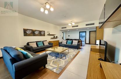 Apartment - 3 Bedrooms - 4 Bathrooms for rent in Al Juffair - Capital Governorate