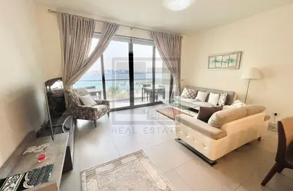 Apartment - 2 Bedrooms - 2 Bathrooms for sale in Marassi Shores Residences - Diyar Al Muharraq - Muharraq Governorate