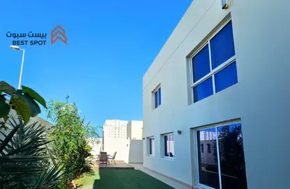 Villa - 3 Bedrooms - 4 Bathrooms for sale in Northern City (Madinat Salman) - Northern Governorate
