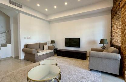 Villa - 2 Bedrooms - 3 Bathrooms for rent in Al Marsa Floating City - Amwaj Islands - Muharraq Governorate