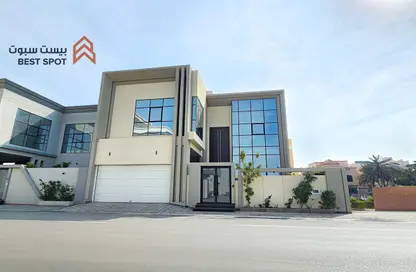 Villa - 6 Bedrooms - 7 Bathrooms for sale in Saar - Northern Governorate